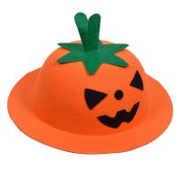 Dekorues halloween kapele me trup kungulli