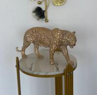 Statuje tiger ne ngjyre gold