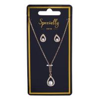 Set gjerdan dhe vathe ngjyre floriri, perla te bardha, diamant i rreme argjendi - 2 cope.