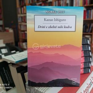 Drite e zbehte mbi kodra
