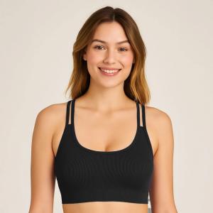 Kanatjere e zeze crop top me rripa te kryqezuar nga pas