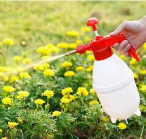Shishe sperkatese e bardhe 1.5L