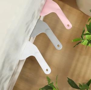 Rregullues per krevatin ne forme spatule, plastike