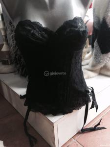 Te brendshme per femra