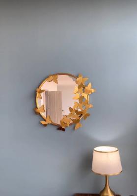 Pasqyre muri dekorative