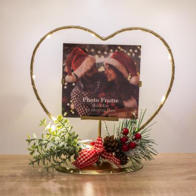 Kornize foto ne forme zemre me drite led 10.16x10.16cm