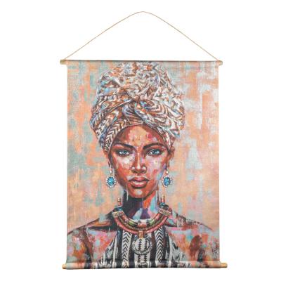 Pikturë etnike tekstili "Figura e femrës me ngjyra" me mbështetëse druri 76x97 cm